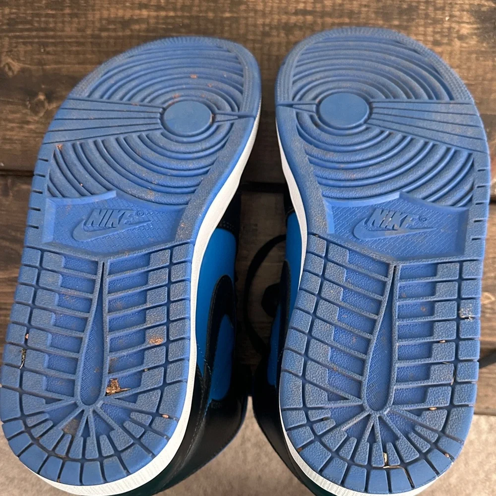 GUC NIKE Air Jordan 1 Mid Black and Blue Sneakers - Picture 4 of 4